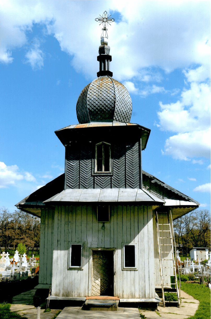 Biserica veche - intrare